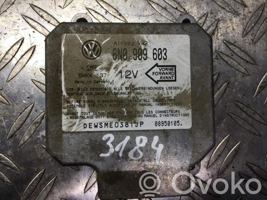 Volkswagen Golf III Unitate/modul de comandă airbaguri 