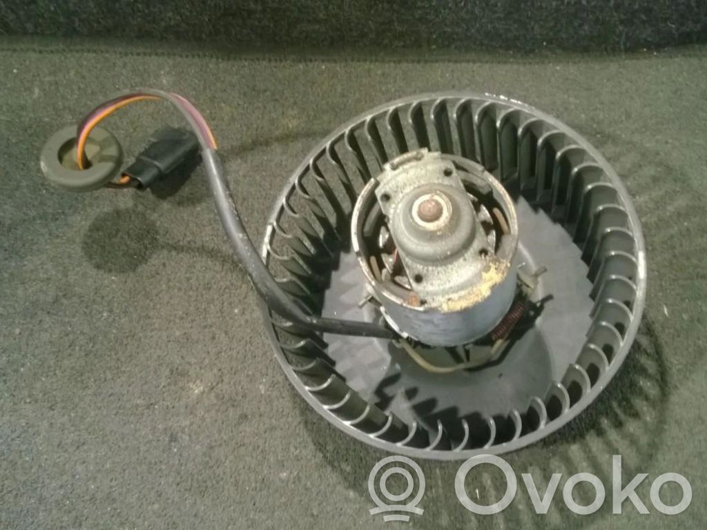 Ford Fiesta Ventola riscaldamento/ventilatore abitacolo 
