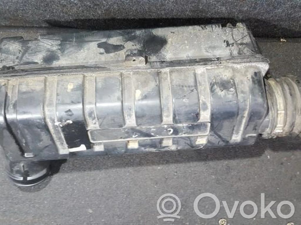 Ford Transit Luftfilterkasten 