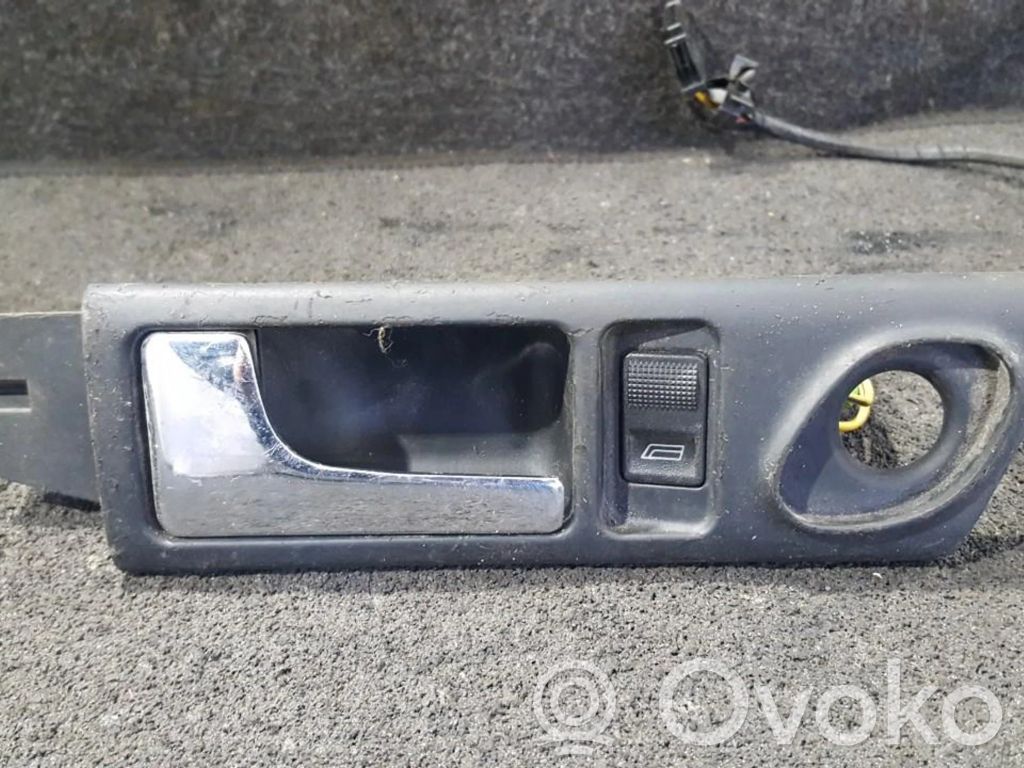 Manecilla interna puerta delantera   4A0839019C,4A0839019C