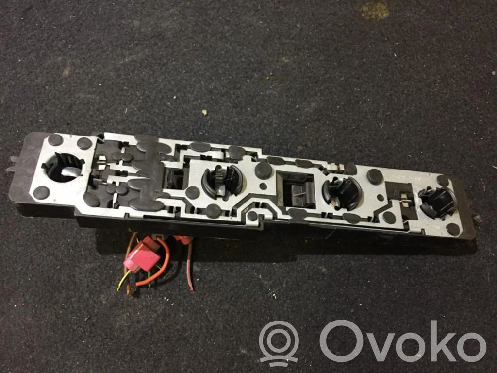 Opel Omega B1 Portalampada fanale posteriore 