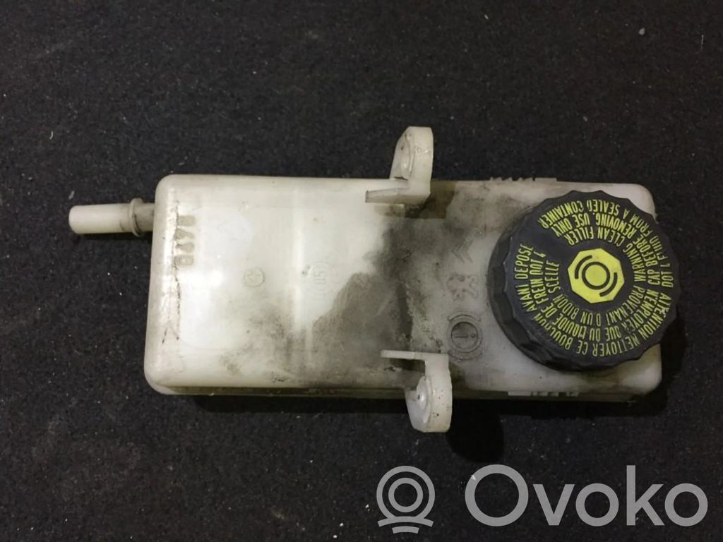 Citroen C4 I Serbatoio di compensazione del liquido del freno