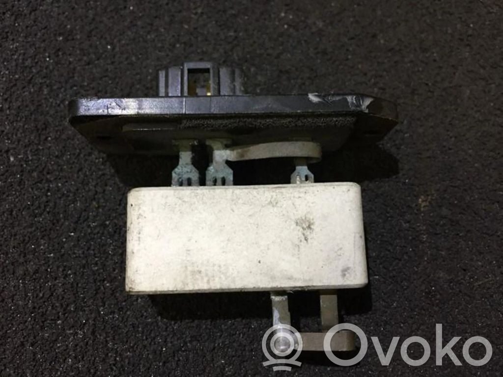 Mitsubishi Space Star Rezystor / Opornik dmuchawy nawiewu 