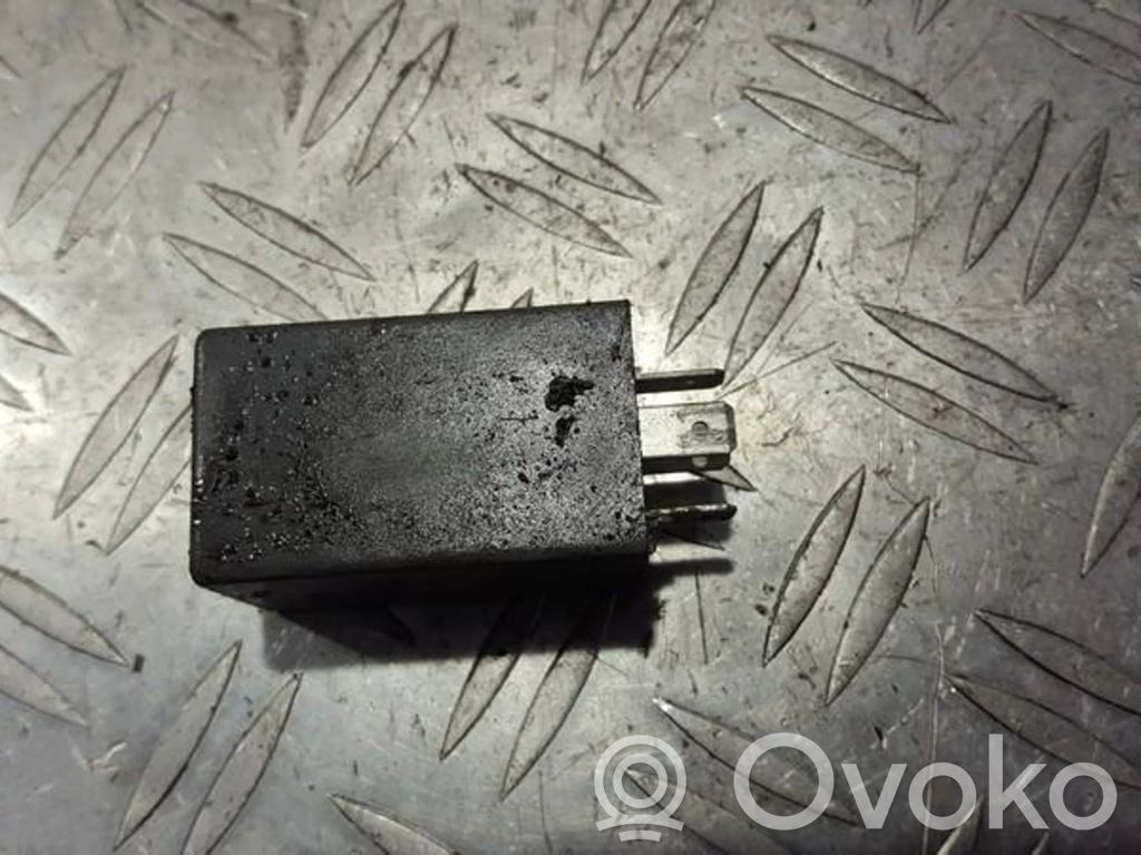 Otros relés   88AG18C641AA,88AG18C641AA,88AG18C641AA,88AG18C641AA
