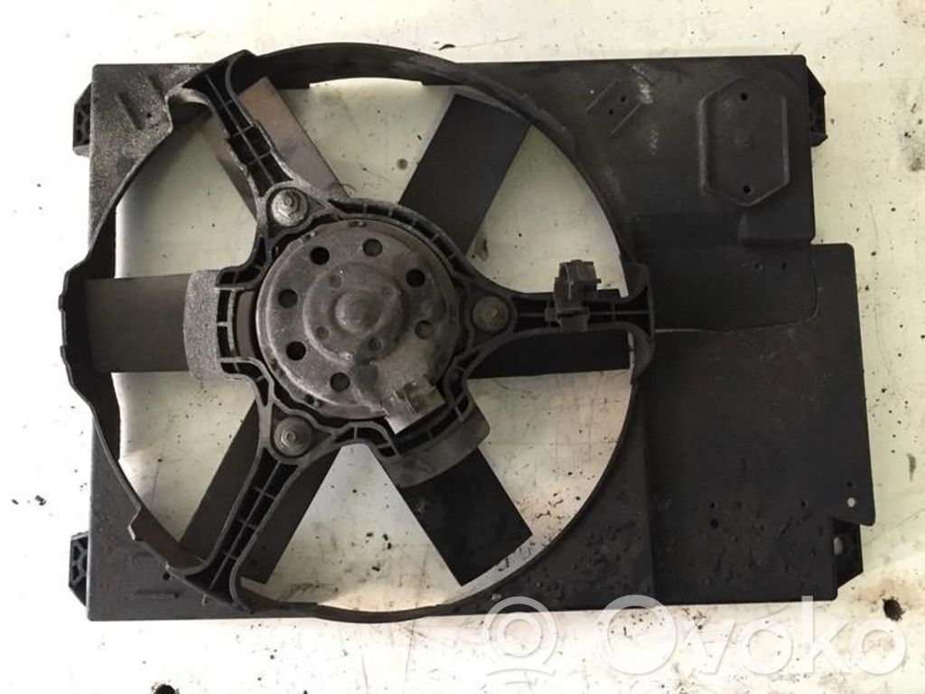 Suport ventilator radiator   8240120,8240120
