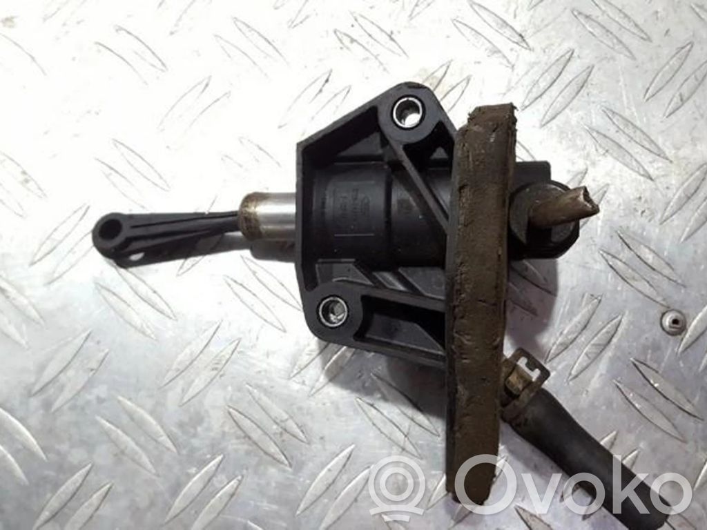 Ford Ka Kytkimen pääsylinteri 