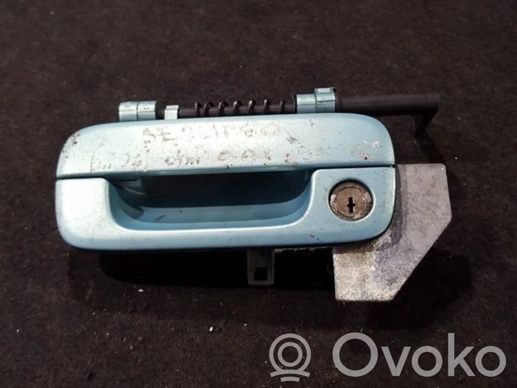 Manecilla externa puerta delantera   9621858877,9621858877