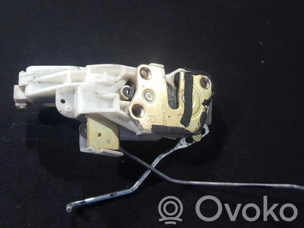 Mitsubishi Space Gear Încuietoare ușă față