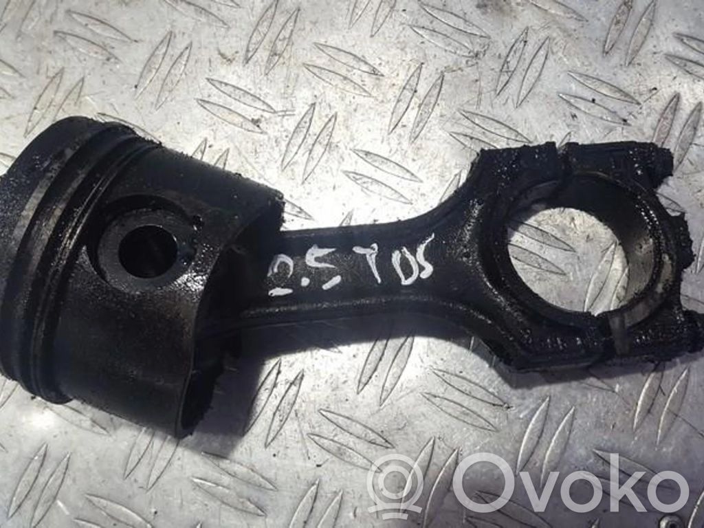 Piston with connecting rod