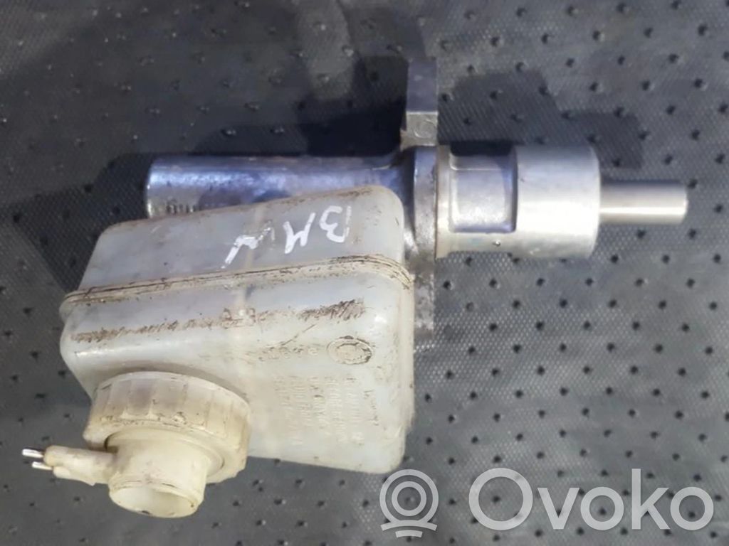 BMW 5 E34 Master brake cylinder 