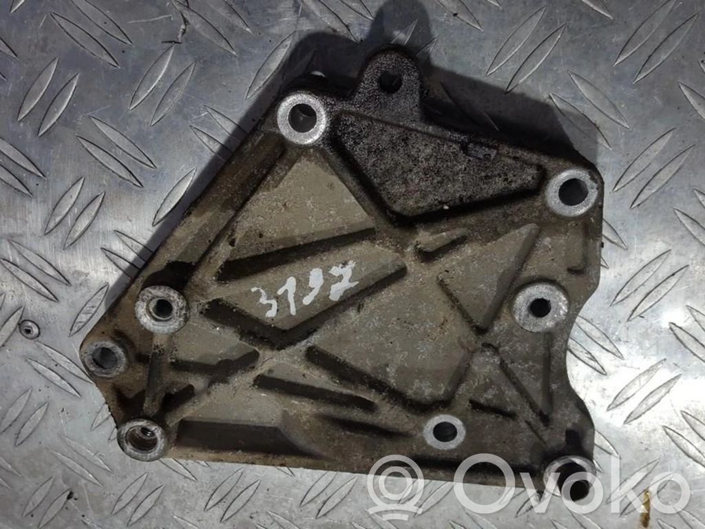 Fiat Doblo Suport motor 