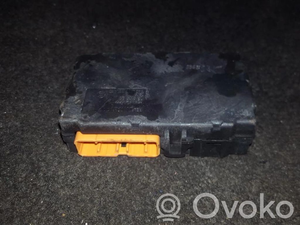 Toyota Avensis T220 Alte unități/module de control 