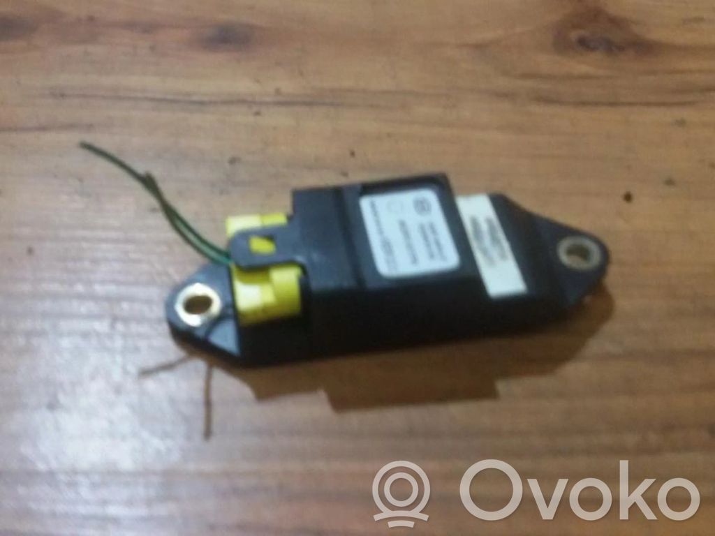 KIA Carens I Sensore d’urto/d'impatto apertura airbag 
