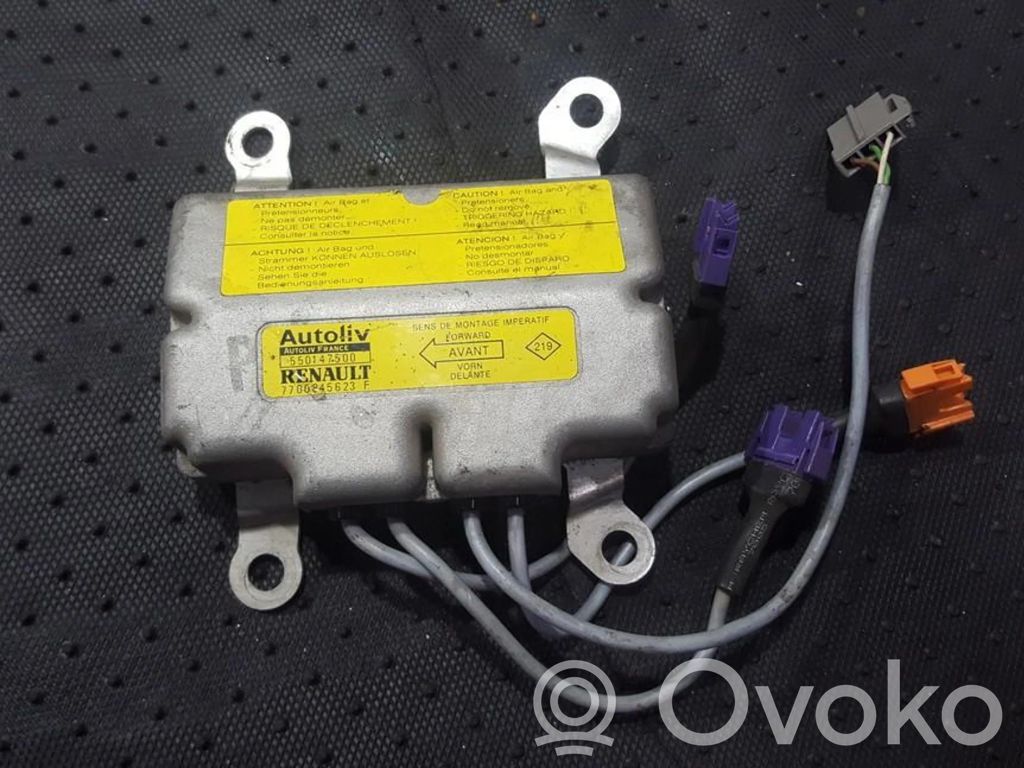 Renault Safrane Unitate/modul de comandă airbaguri 