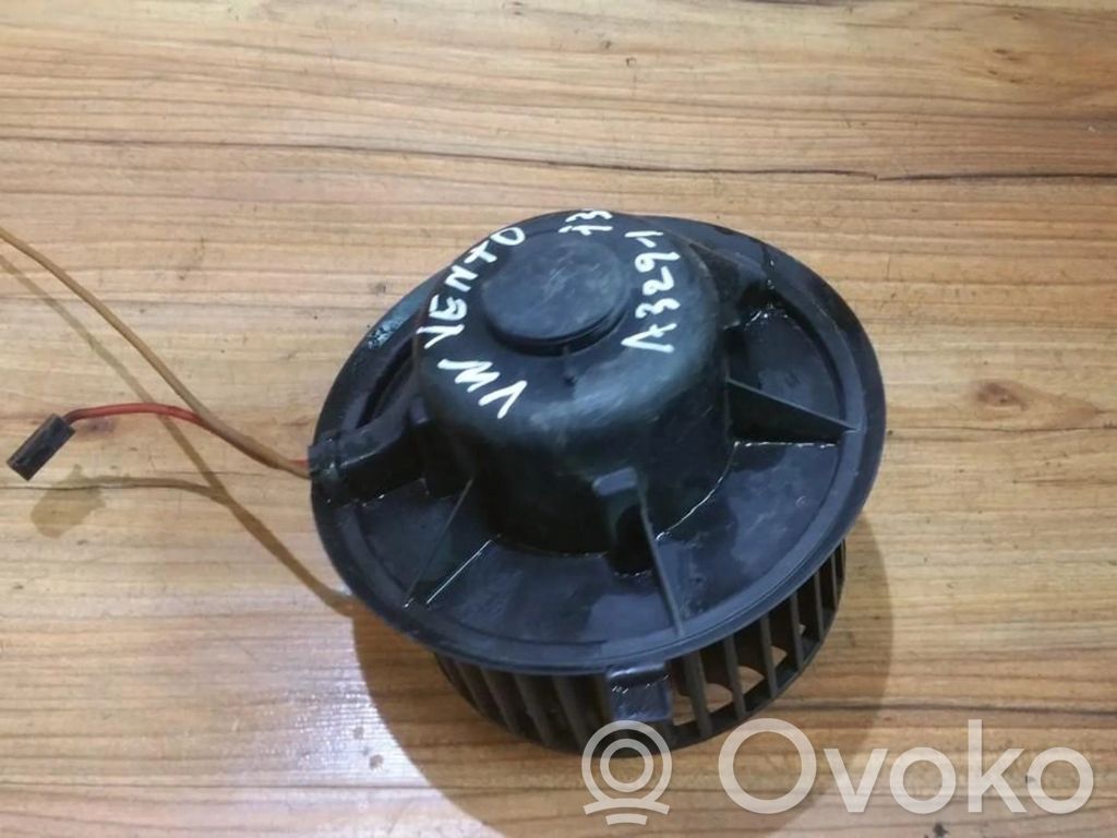 Volkswagen Vento Pulseur d'air habitacle