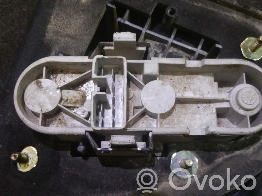 Volvo S40, V40 Suport becuri lampă spate