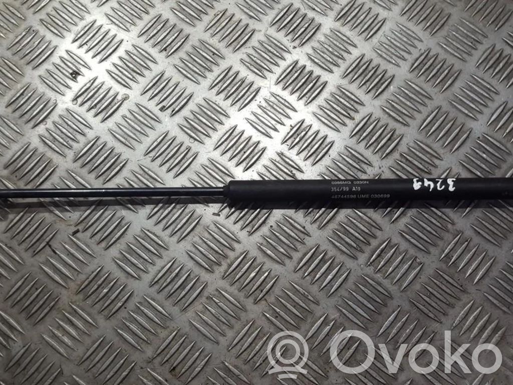 Fiat Punto (188) Amortizor hayon 