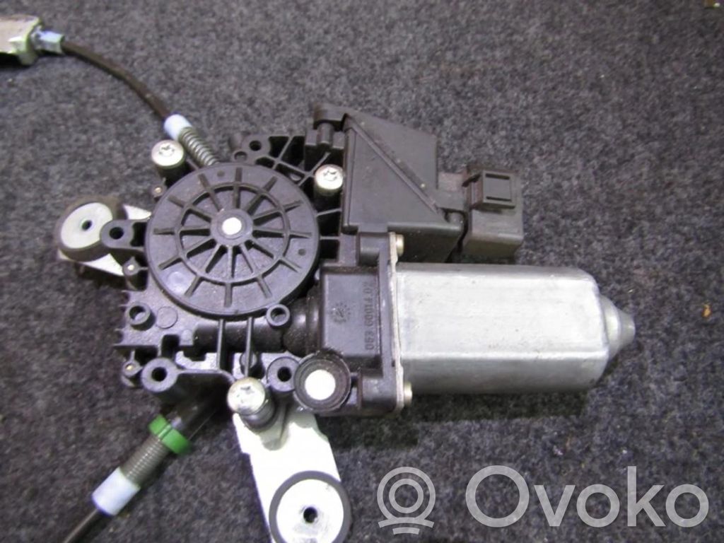Audi A6 S6 C4 4A Motorino alzacristalli della portiera anteriore 