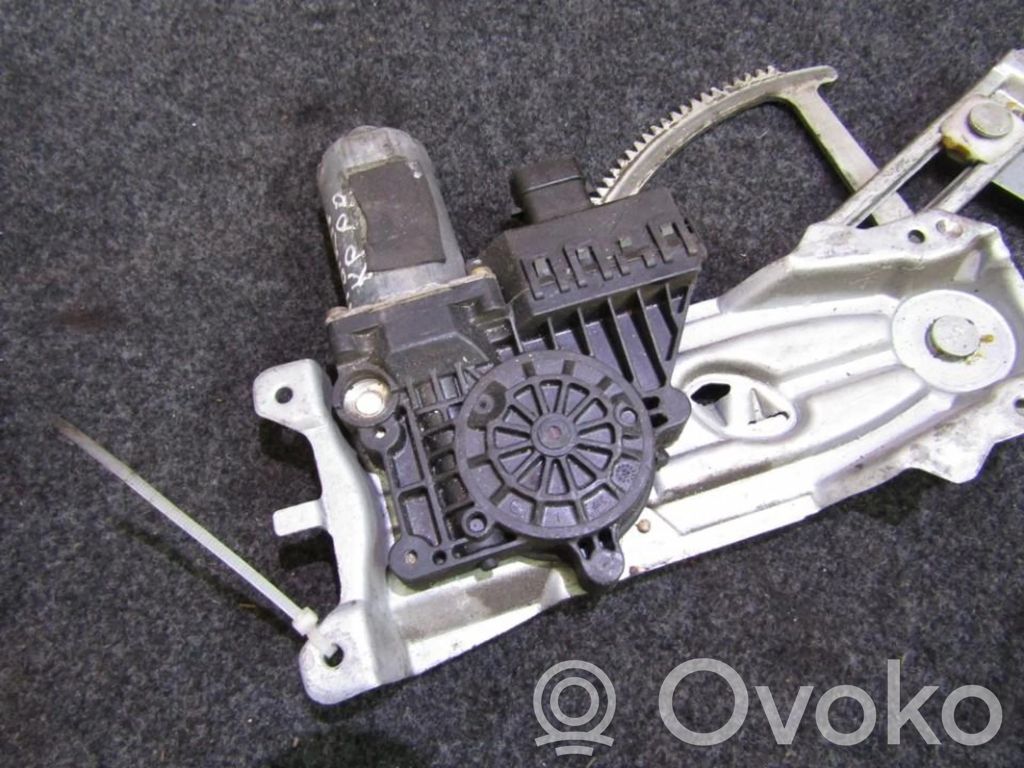 Opel Astra G Motorino alzacristalli della portiera anteriore
