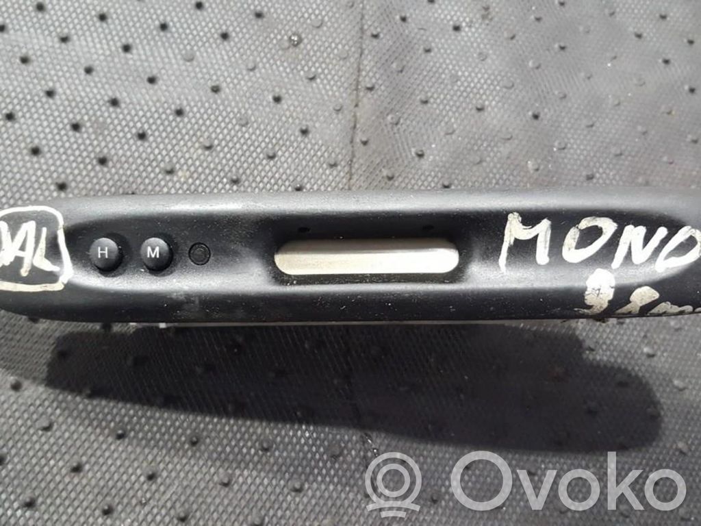 Ford Mondeo MK II Ecran/afișaj/ecran mic 