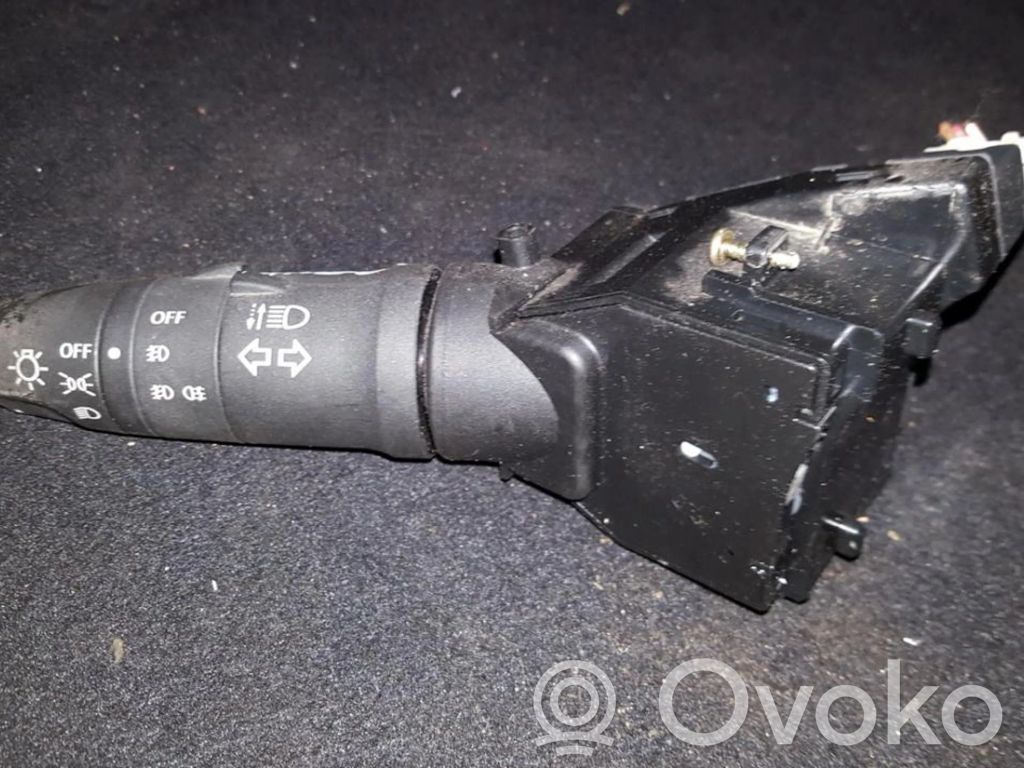 Nissan Primera Leva indicatori 