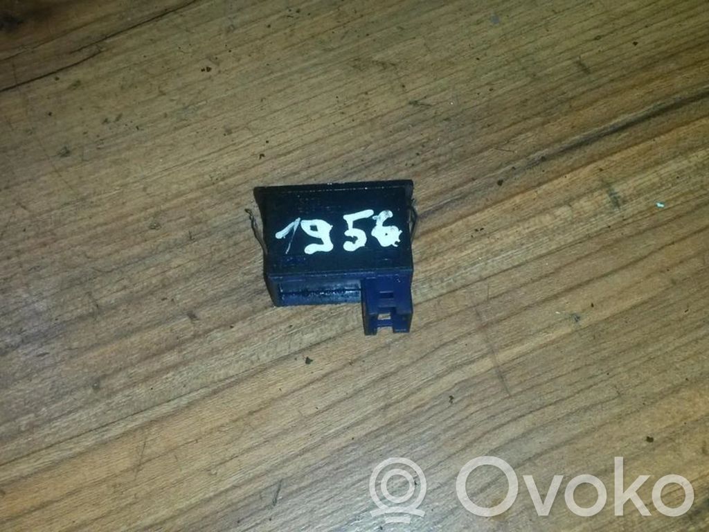 Interruptor de control de tracción (ASR)   45939,NENUSTATYTA,45939