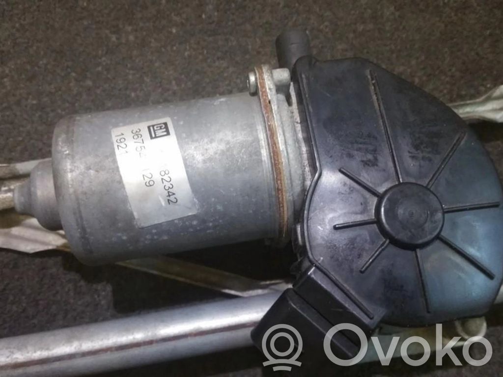 Opel Corsa D Silniczek wycieraczek szyby przedniej / czołowej 