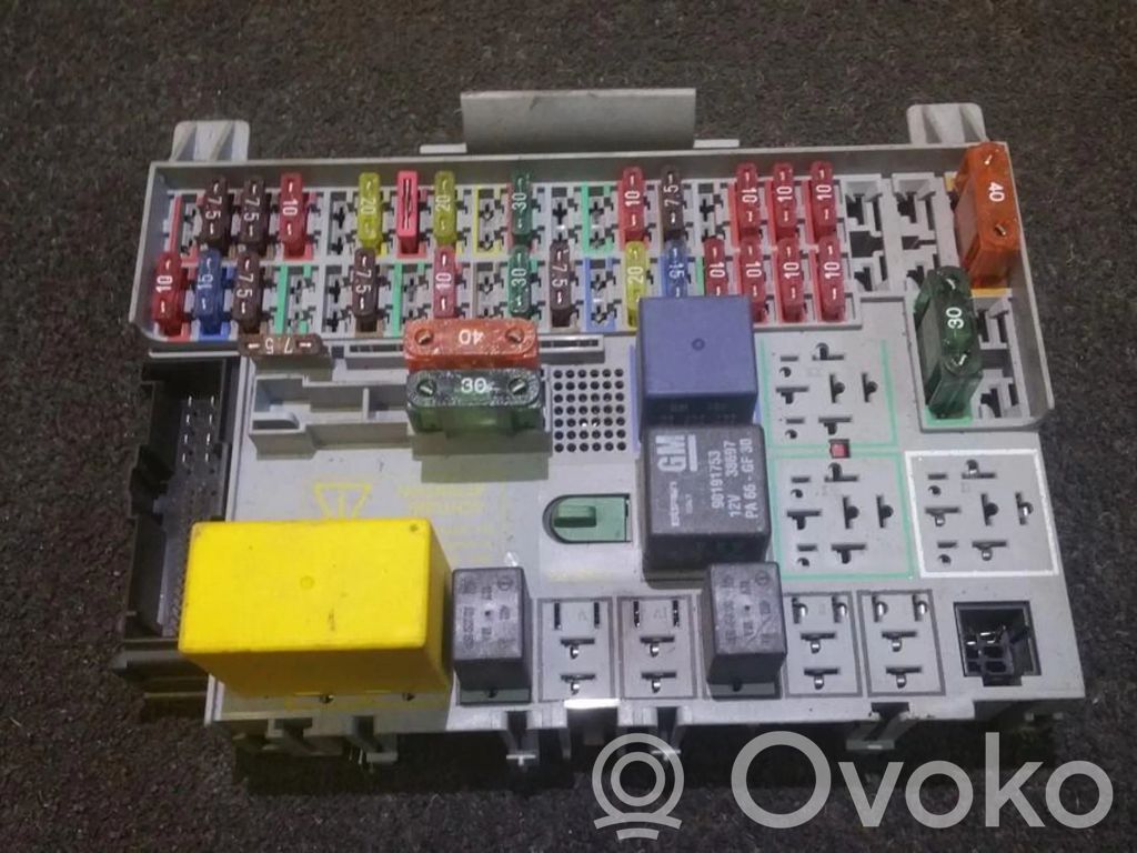 Opel Astra G Set scatola dei fusibili