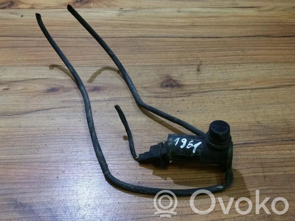 Ford Focus Pompa lavavetri parabrezza/vetro frontale 