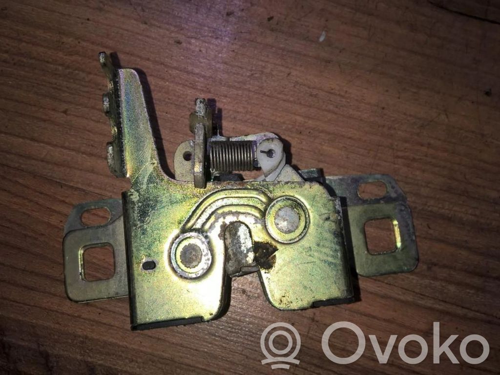 Ford Mondeo MK II Blocco/chiusura/serratura del portellone posteriore/bagagliaio 