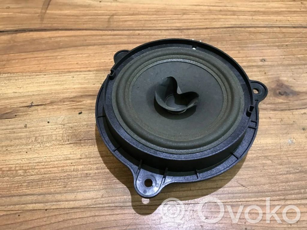 Nissan Primera Altoparlante portiera anteriore 