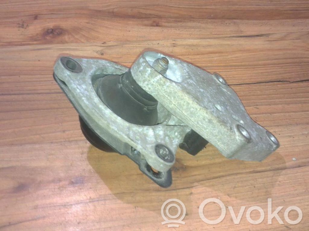 Renault Laguna I Engine mount bracket 