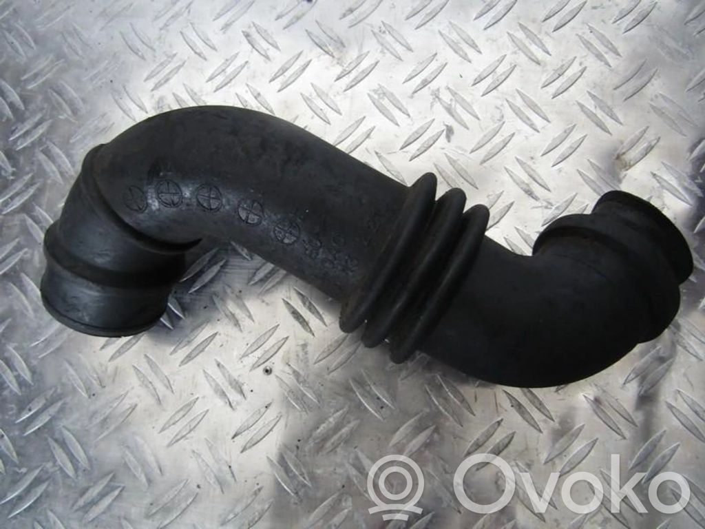 Mazda 626 Air intake hose/pipe 