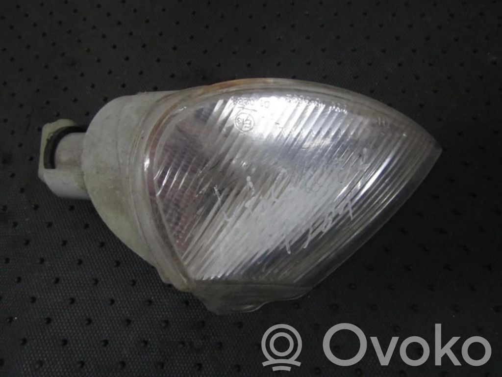 Renault Laguna I Front indicator light 