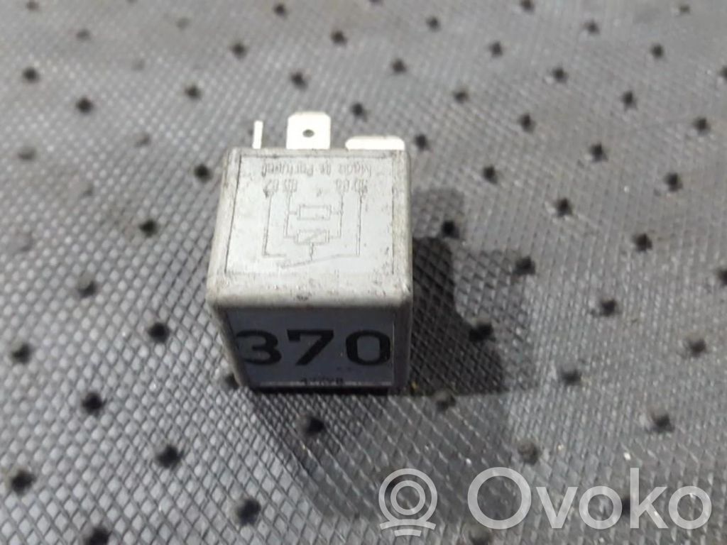 Audi A6 S6 C6 4F Autres relais