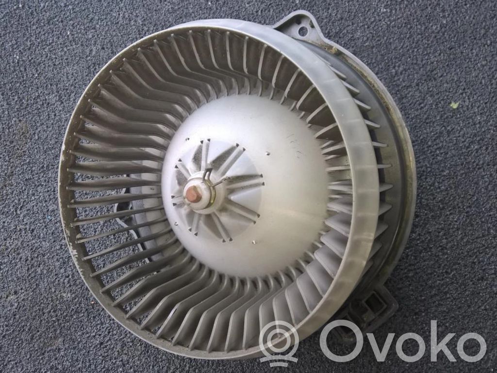 Suzuki Liana Heizungslüfter 
