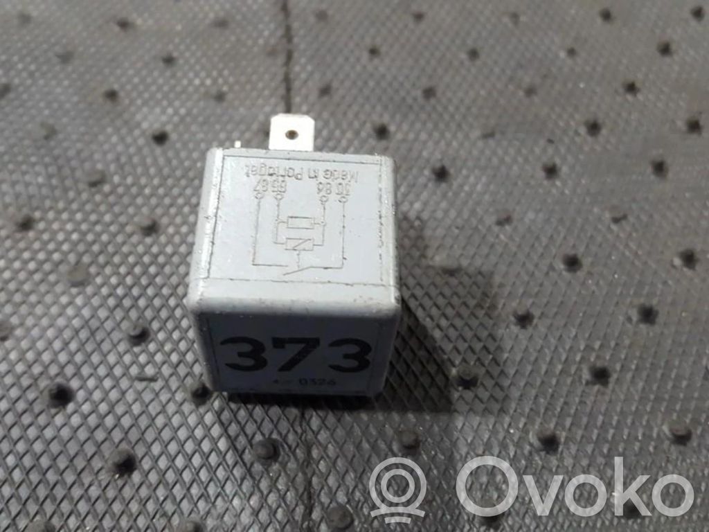 Alte relee   8D0951253A,V23134B52X301,8D0951253A,V23134B52X301