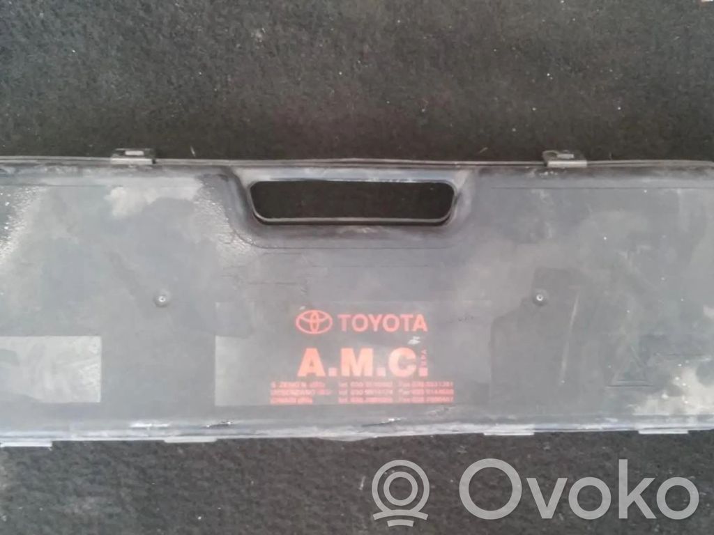 Toyota Camry Triangle d'avertissement 