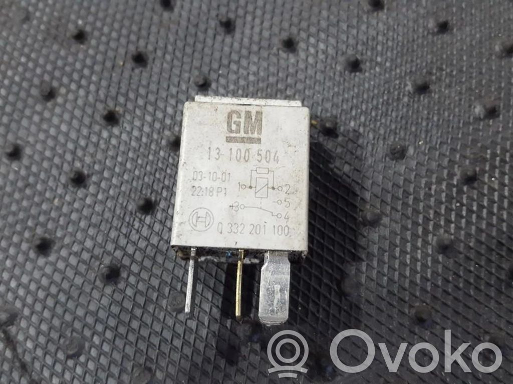 Opel Corsa C Alte relee 