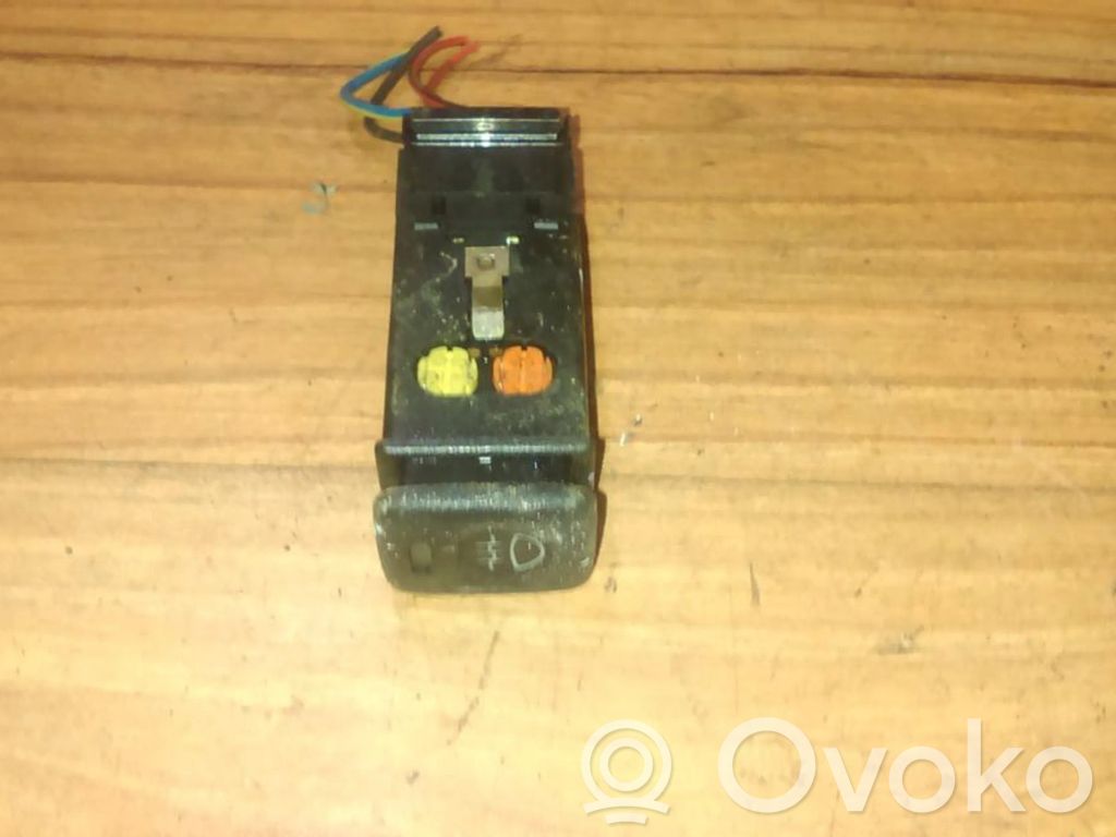 Interruptor de luz antiniebla