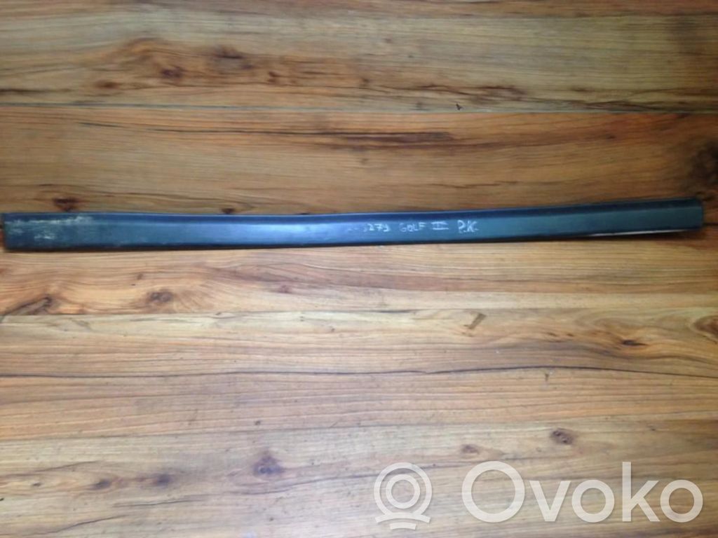 Volkswagen Golf III Listwa drzwi 