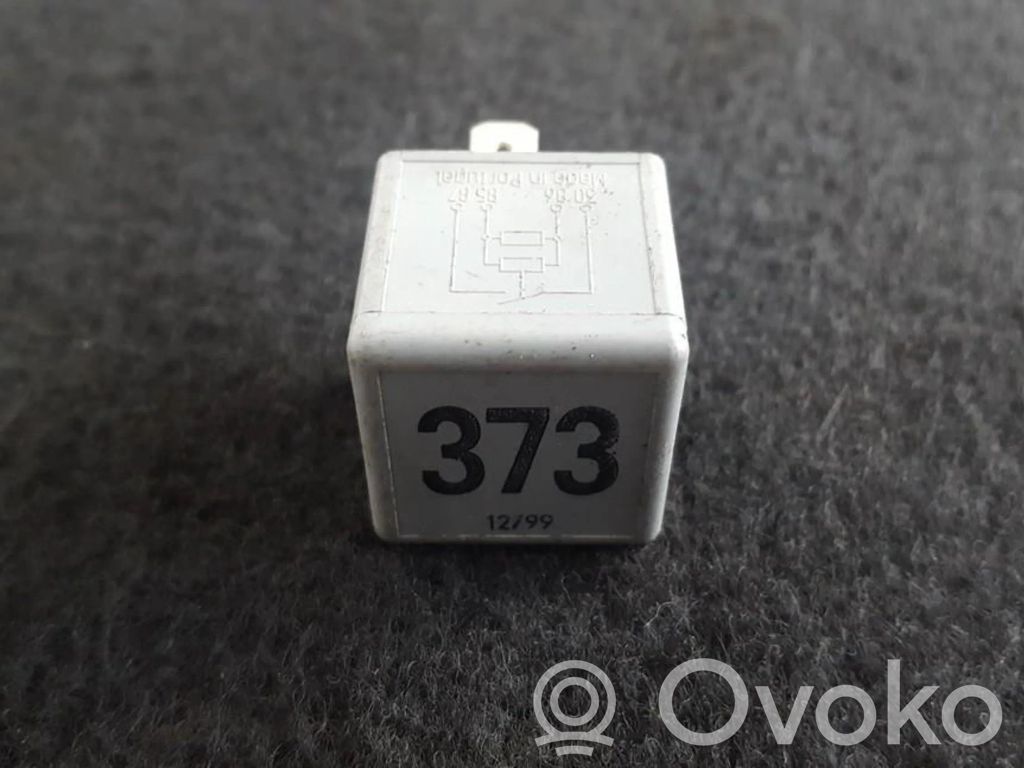Alte relee   8D0951253A,V23134B52X301,8D0951253A,V23134B52X301