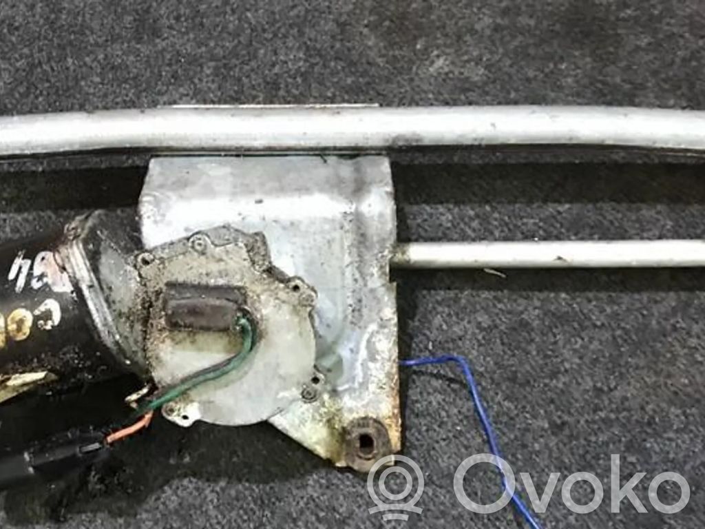 Motor și paralelogram ștergător parbriz