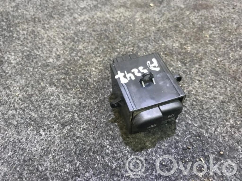 Renault Laguna I Interruptor de control del ordenador de a bordo 