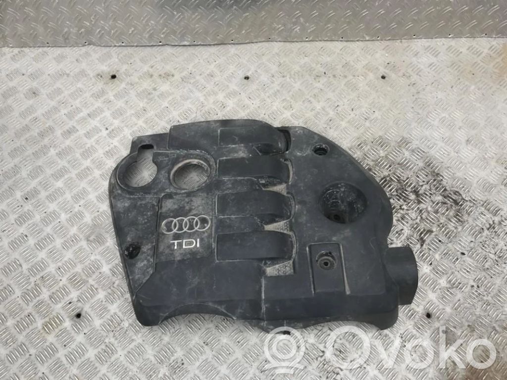 Audi A4 S4 B5 8D Copri motore (rivestimento)