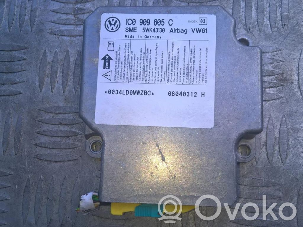 Volkswagen PASSAT B5.5 Unitate/modul de comandă airbaguri 