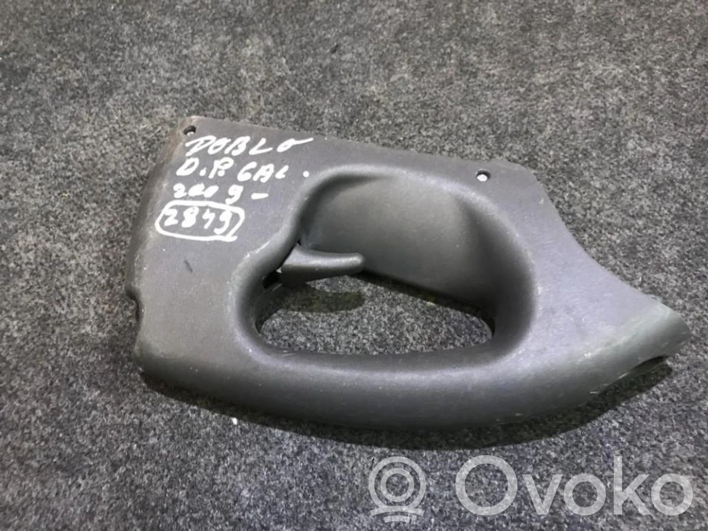 Fiat Doblo Manecilla interna puerta trasera 