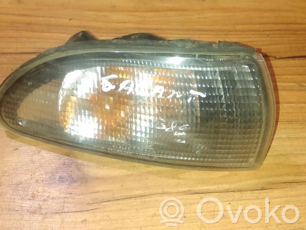 Mitsubishi Galant Clignotant avant