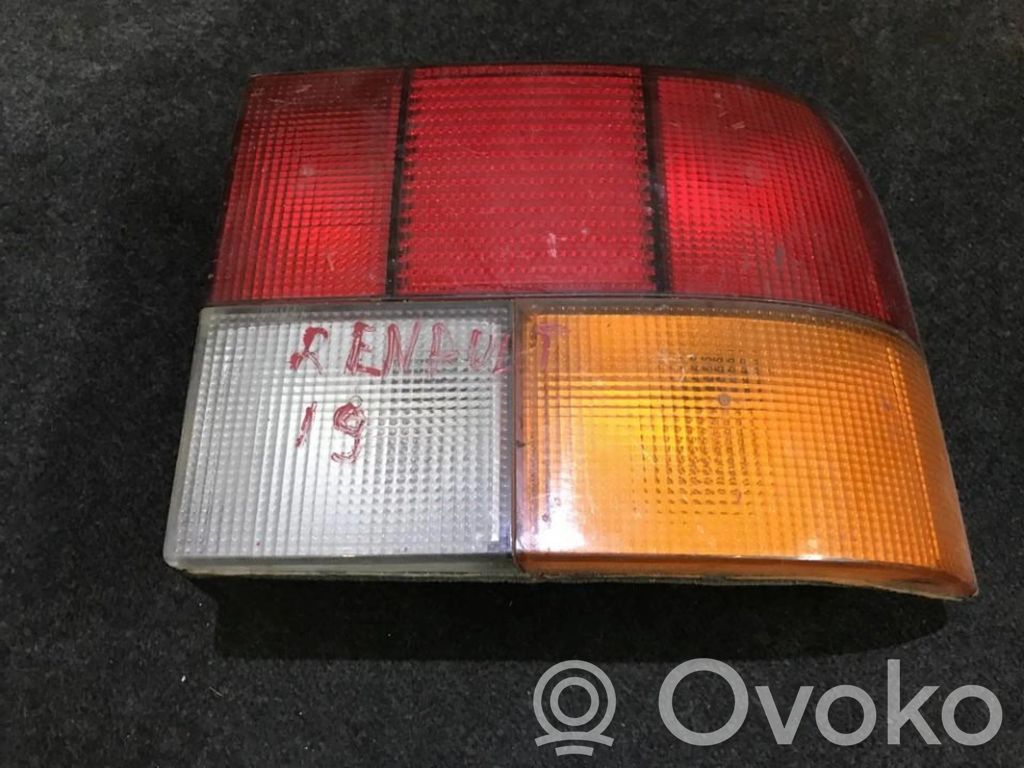Renault 19 Luci posteriori 