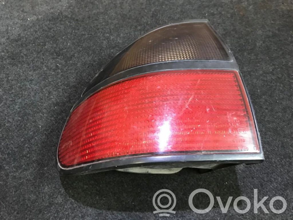 Renault Laguna I Feux arrière / postérieurs